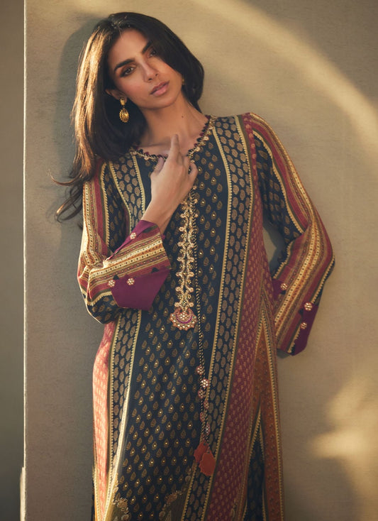 Ophelia Onyx Crepe Kaftan with Dupatta