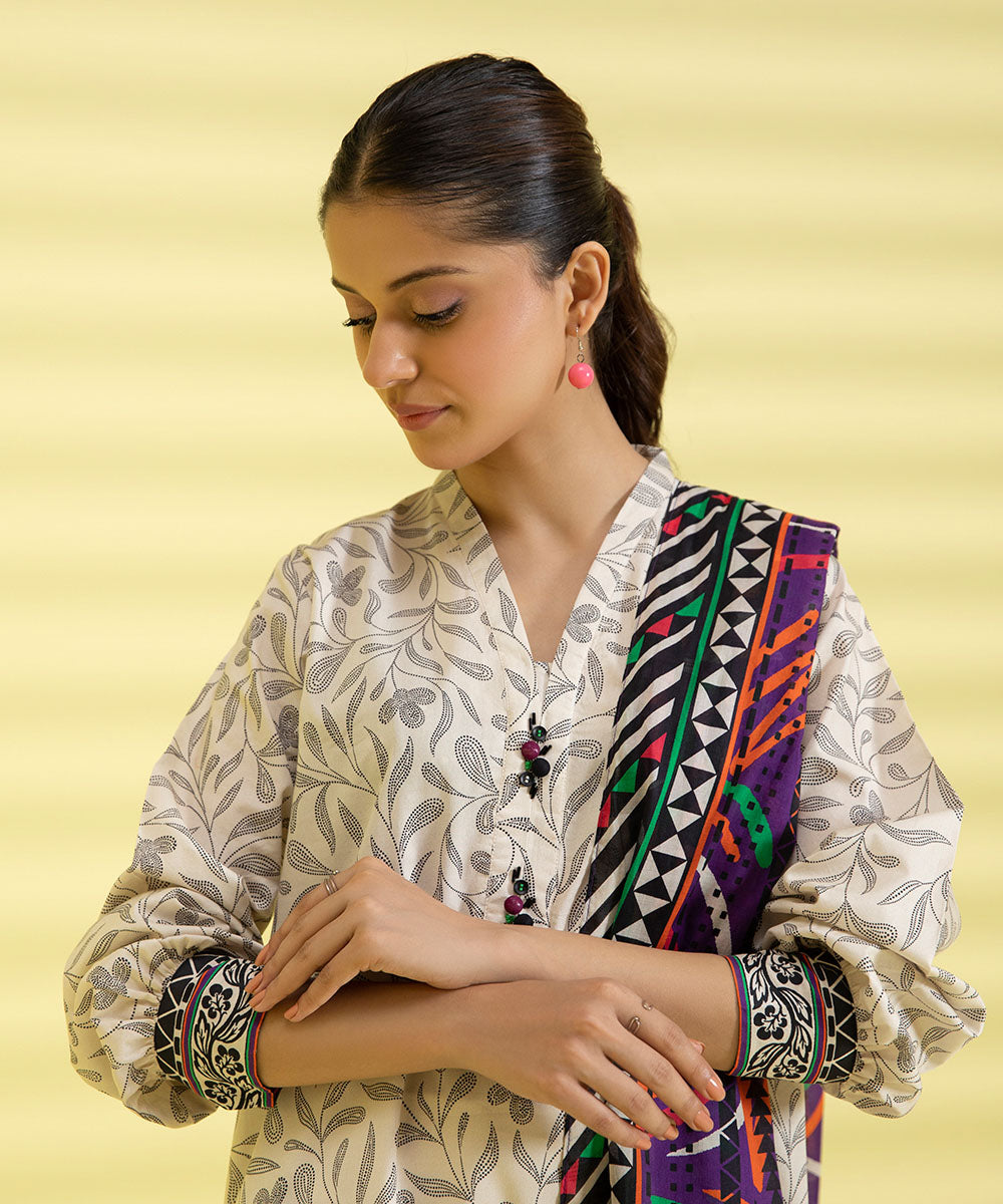 PRINTED LAWN SUIT - Off White & Purple