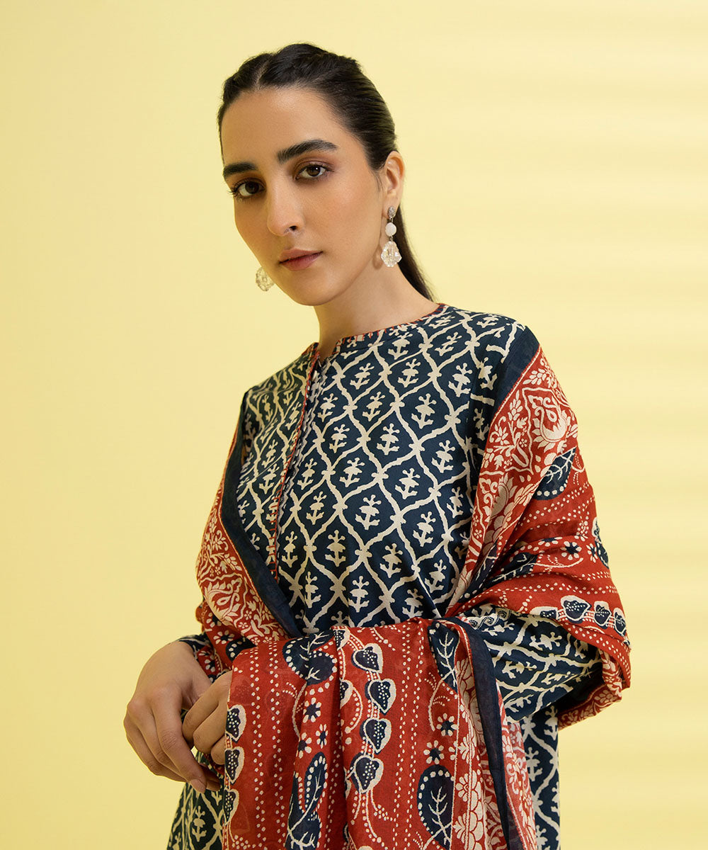 3 PIECE - PRINTED LAWN SUIT