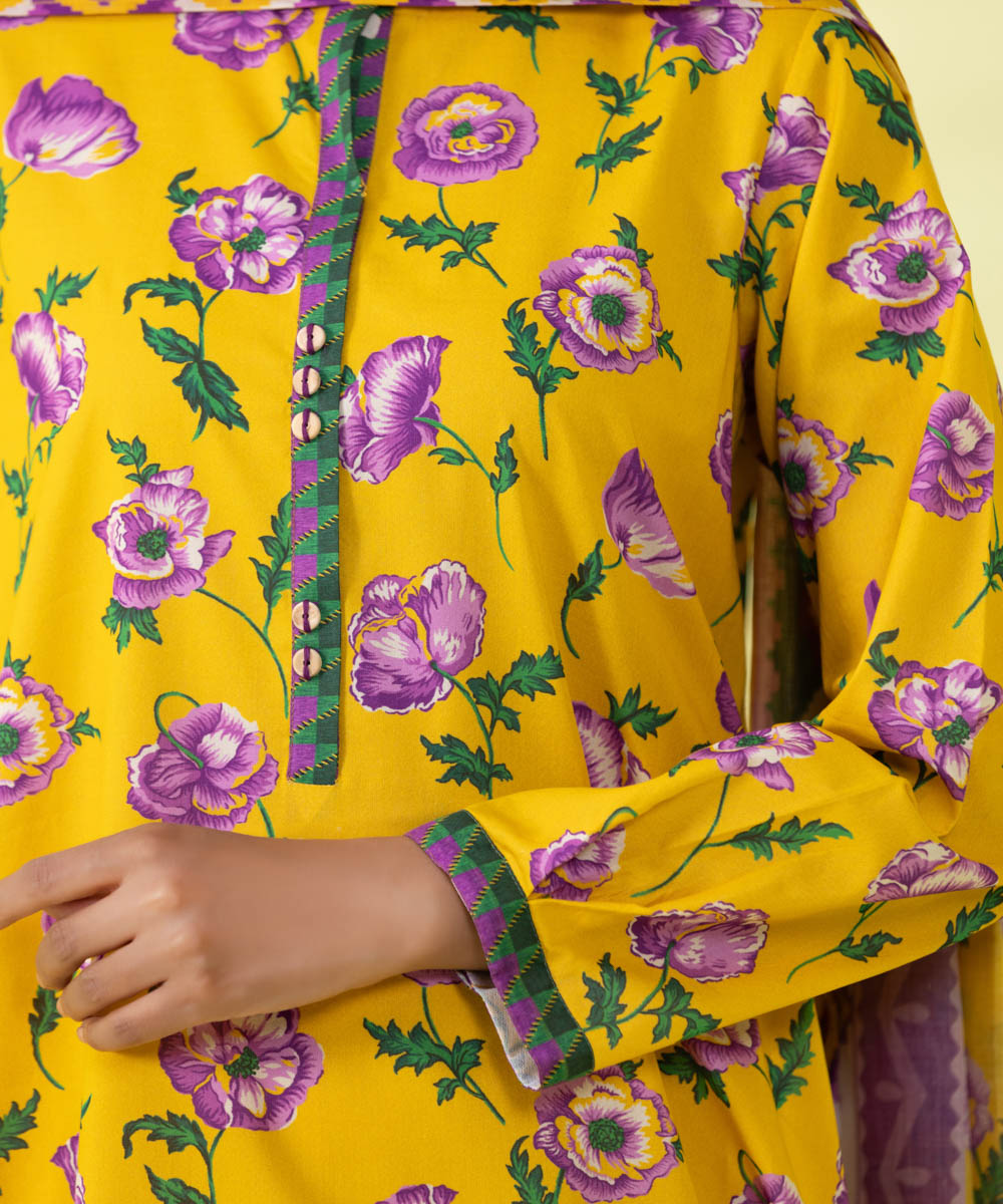 3 PIECE - PRINTED LAWN SUIT