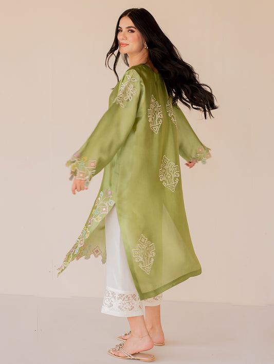 M I L A H - Sweet & Tender