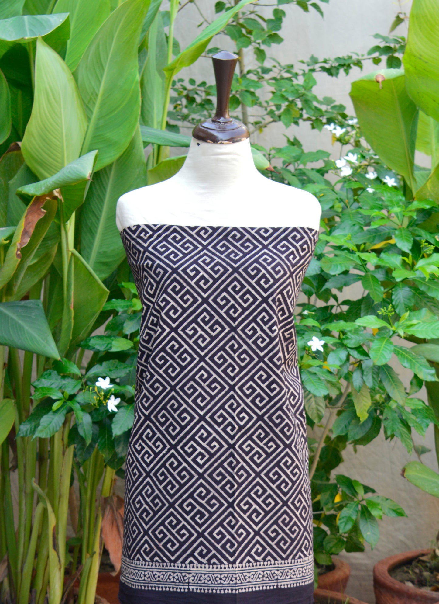 Ajrak Black Taskeen Dress – Hand Block Printed Lawn Unstitched Two-Piece Shirt & Dupatta