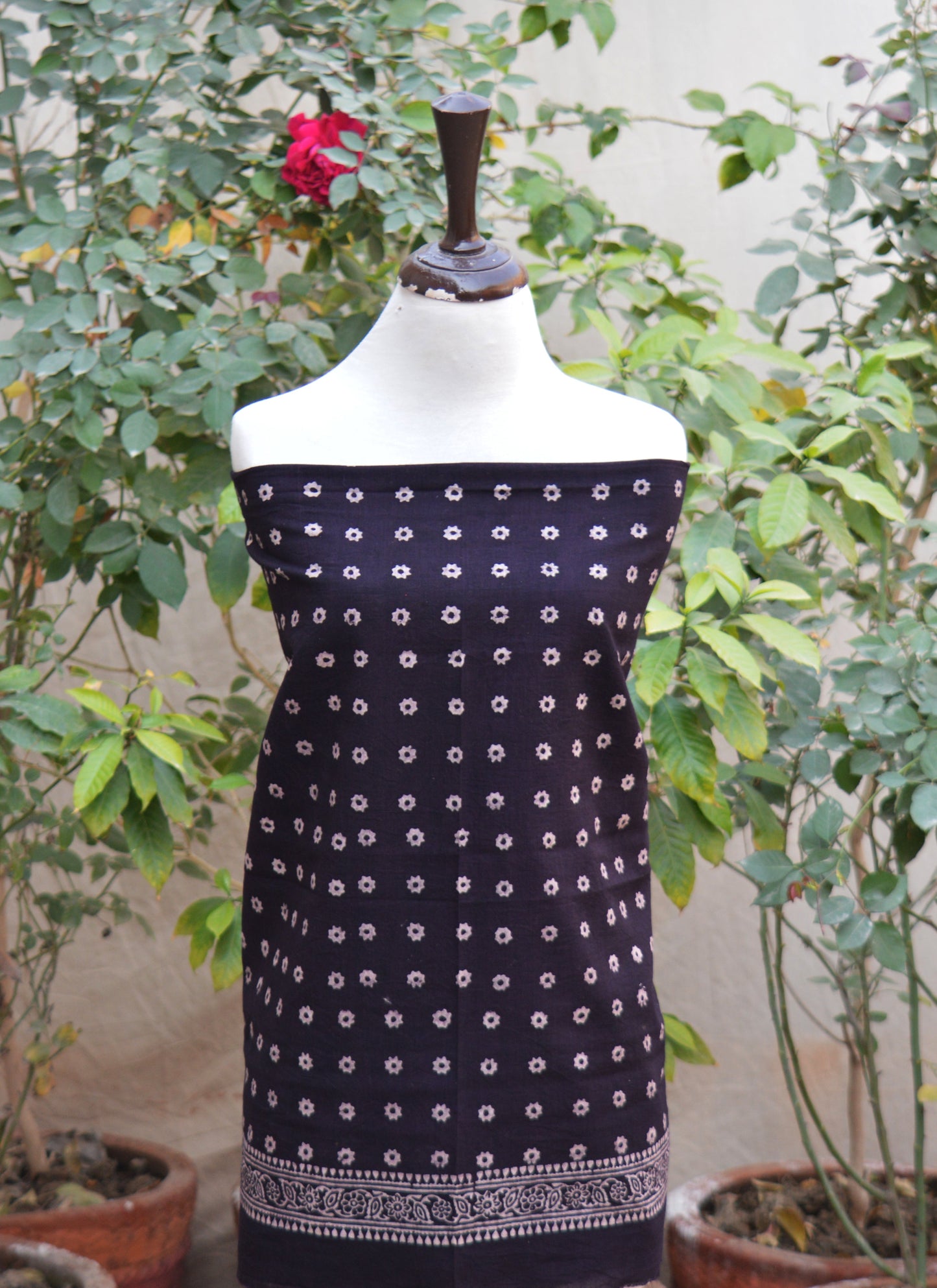 Ajrak Design Dress Cosmic Diamonds Black – Organic Dye Hand Block Printed Lawn Two-Piece (Shirt & Dupatta)