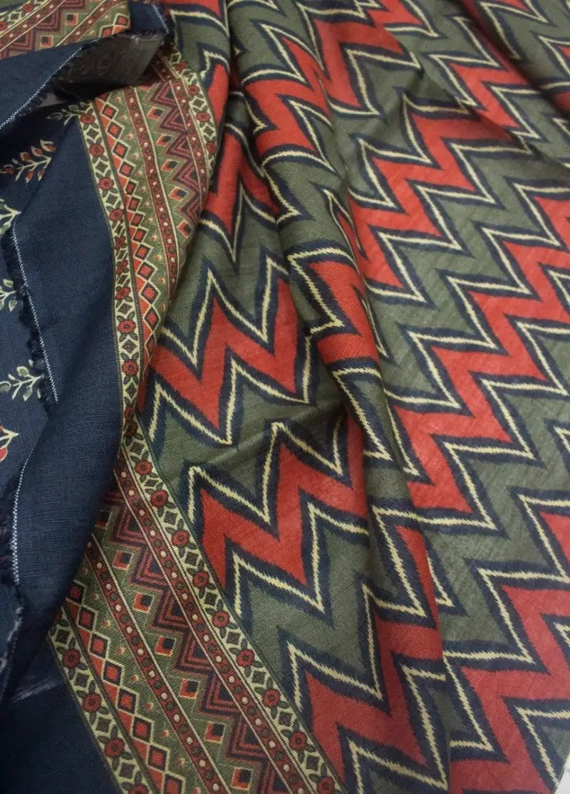 DPC-0718- 3 Piece Cotton Printed UnStitched Suit