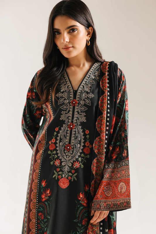 EMBROIDERED SUIT (E0835/203/902)