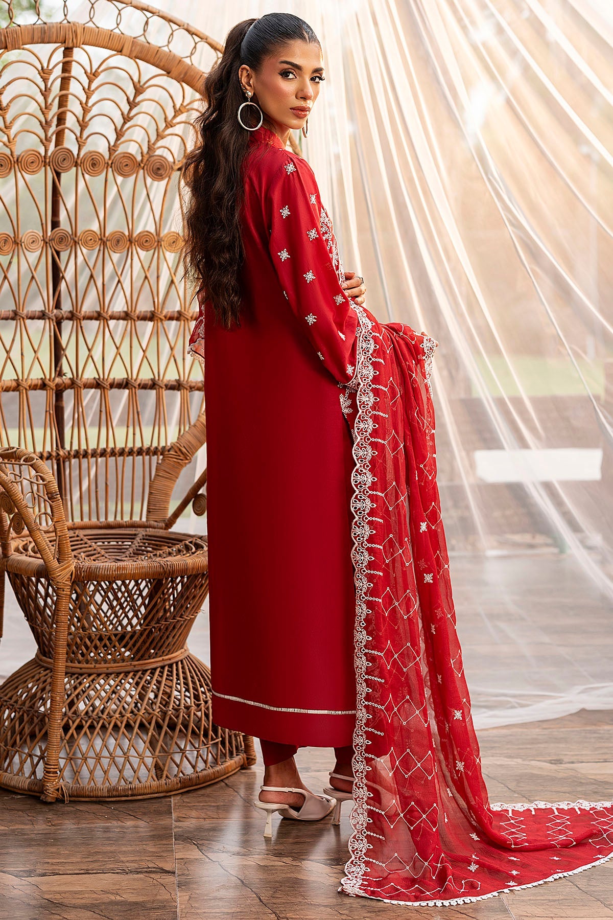 5587-NUHA EMBROIDERED LAWN UNSTITCHED