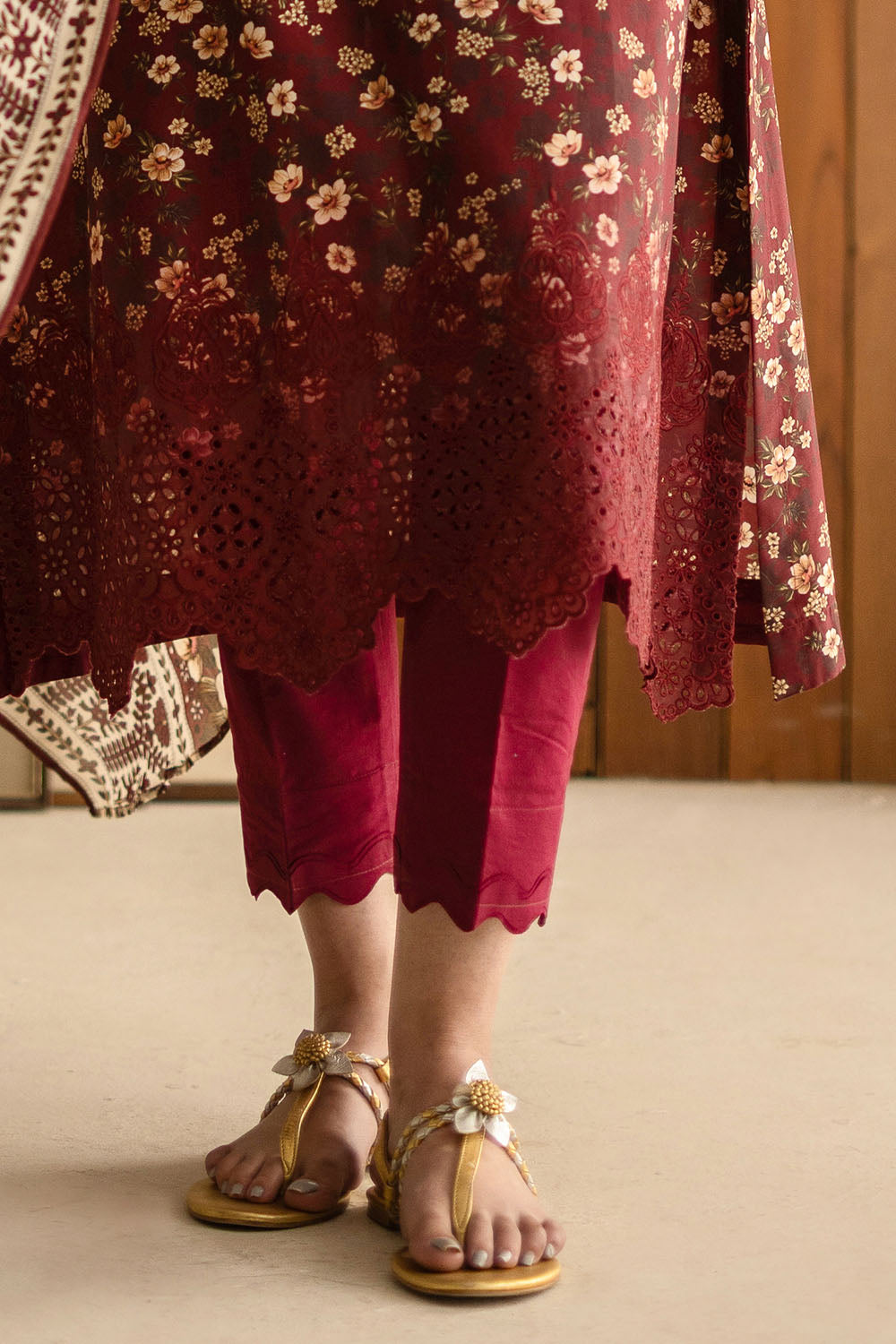 3 Piece Embroidered Printed Lawn Suit with Chiffon Dupatta BM-62023