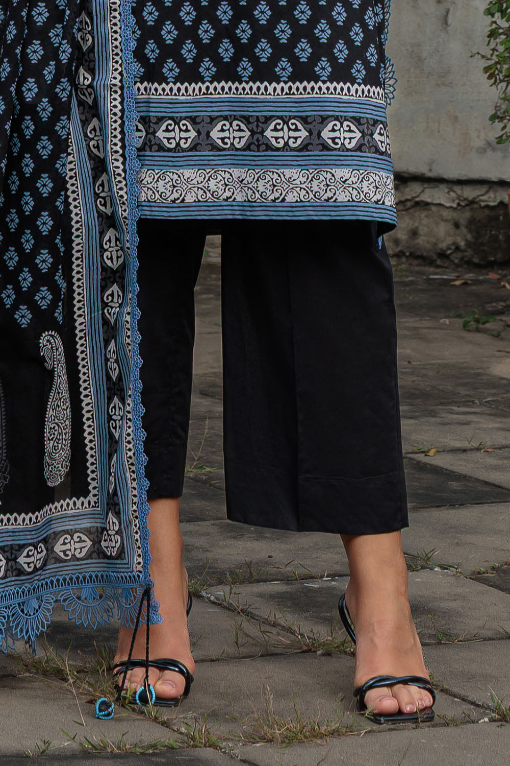 3 Piece Printed Lawn Suit B-62002