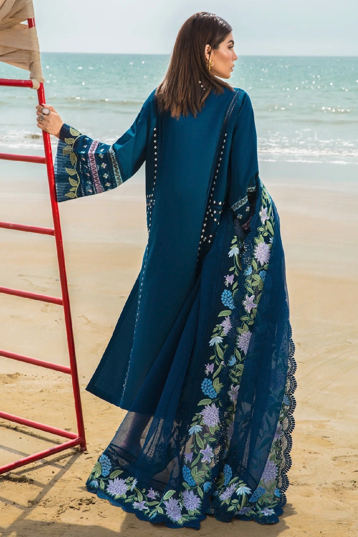 CRIMSON LUXURY LAWN D-07A (BOHEMIAN SUMMER)