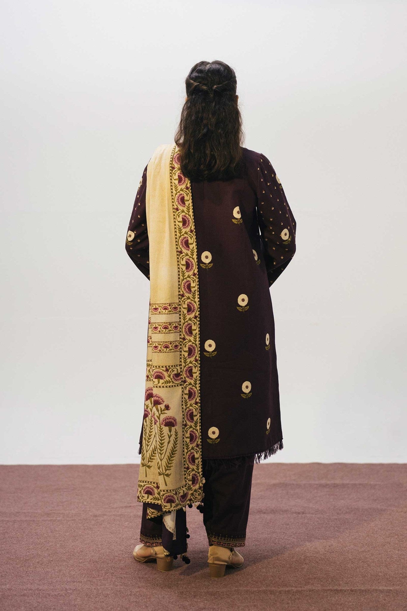 ZW20-6B- Coco by Zara Shahjahan'20 - Heer Rang