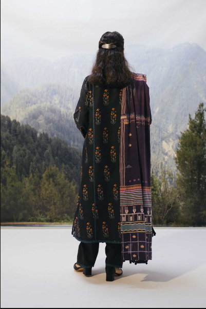 ZW20-1B- Coco by Zara Shahjahan'20 - Heer Rang