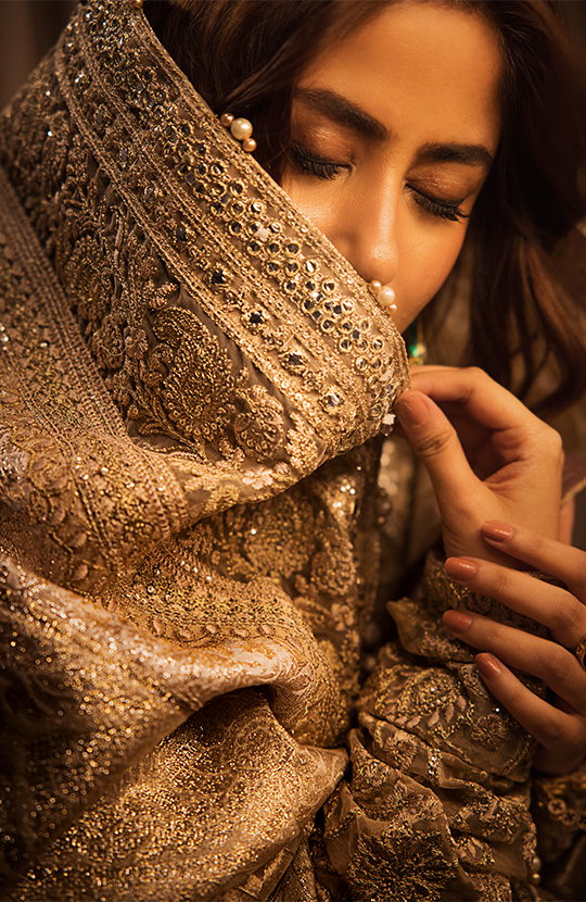 Ulfat: Straight Organza Shirt paired with Azaar Pants & Dupatta