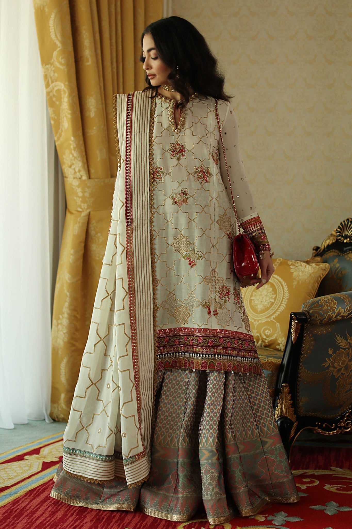 EL22-15 B (NADINE) - Heer Rang