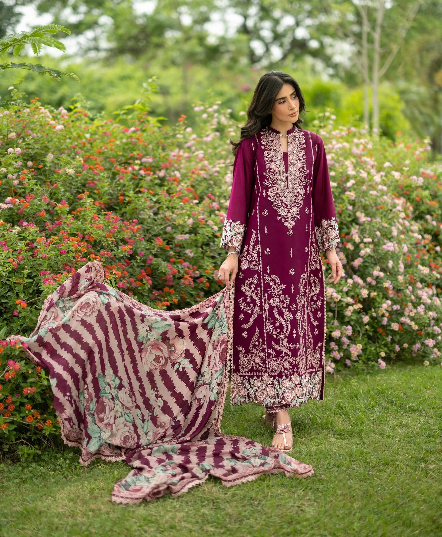 Zainab Chottani- Luxe Lawn'26