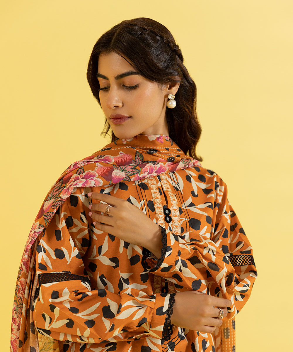 3 PIECE - PRINTED LAWN SUIT