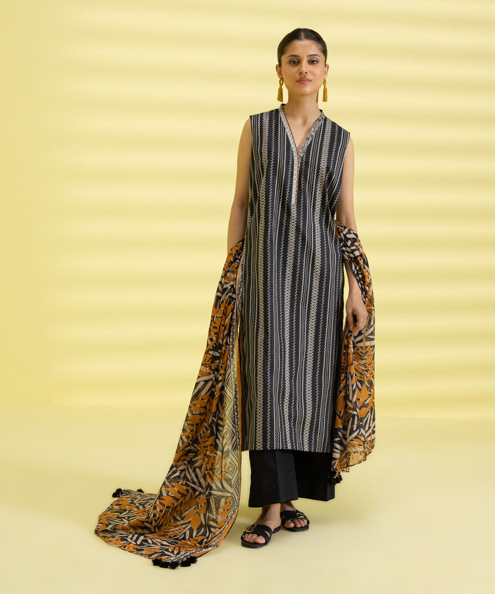 3 PIECE - PRINTED LAWN SUIT