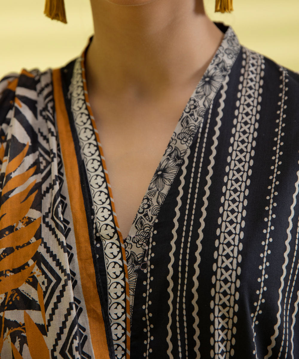 3 PIECE - PRINTED LAWN SUIT