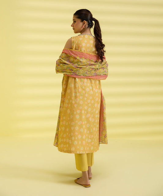 3 PIECE - PRINTED LAWN SUIT