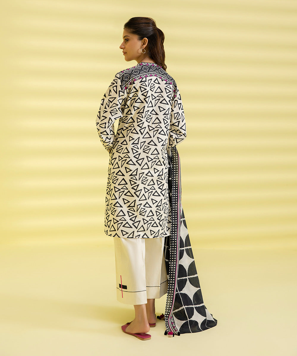 PRINTED LAWN SUIT - Black and White