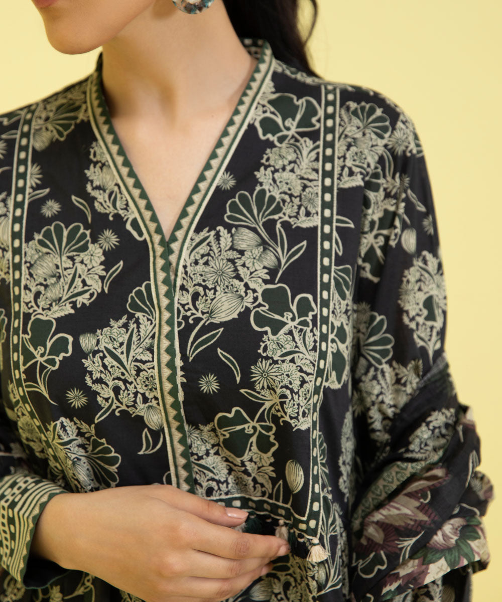 PRINTED LAWN SUIT - Black