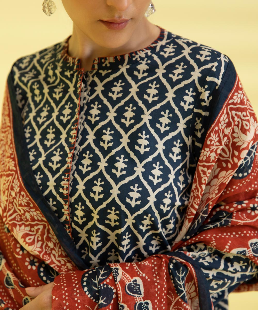 3 PIECE - PRINTED LAWN SUIT