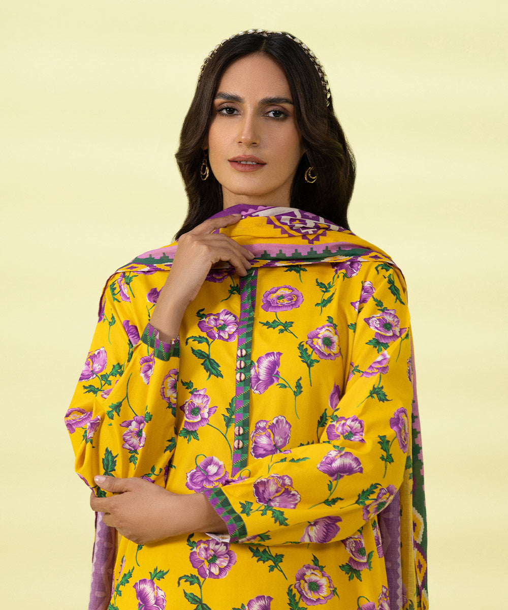 3 PIECE - PRINTED LAWN SUIT