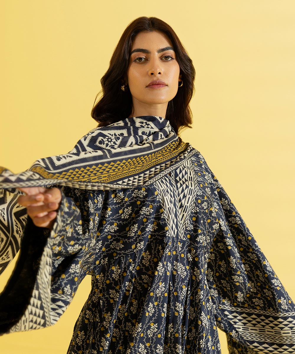 3 PIECE - PRINTED LAWN SUIT