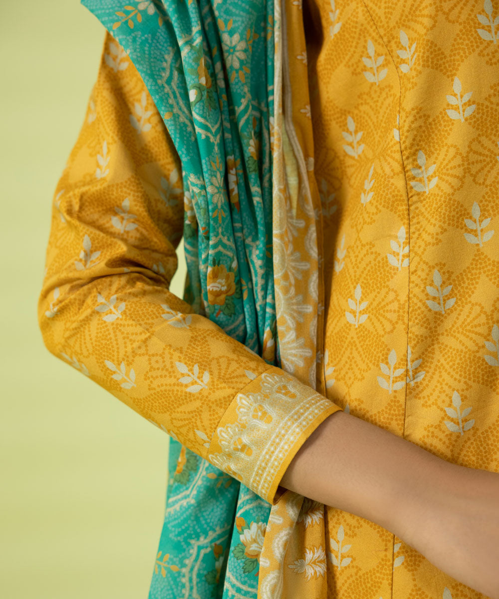 3 PIECE - PRINTED LAWN SUIT