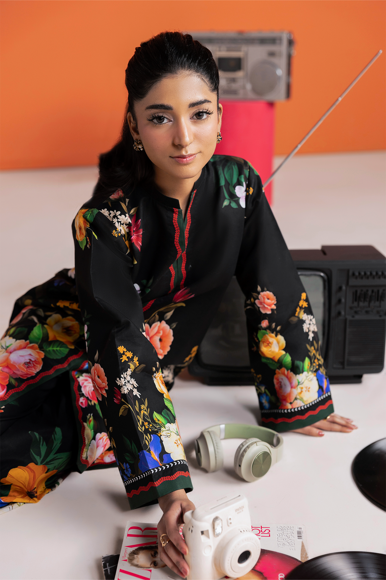 Amal Summer Prints 2Pc. Unstitched Cord 02