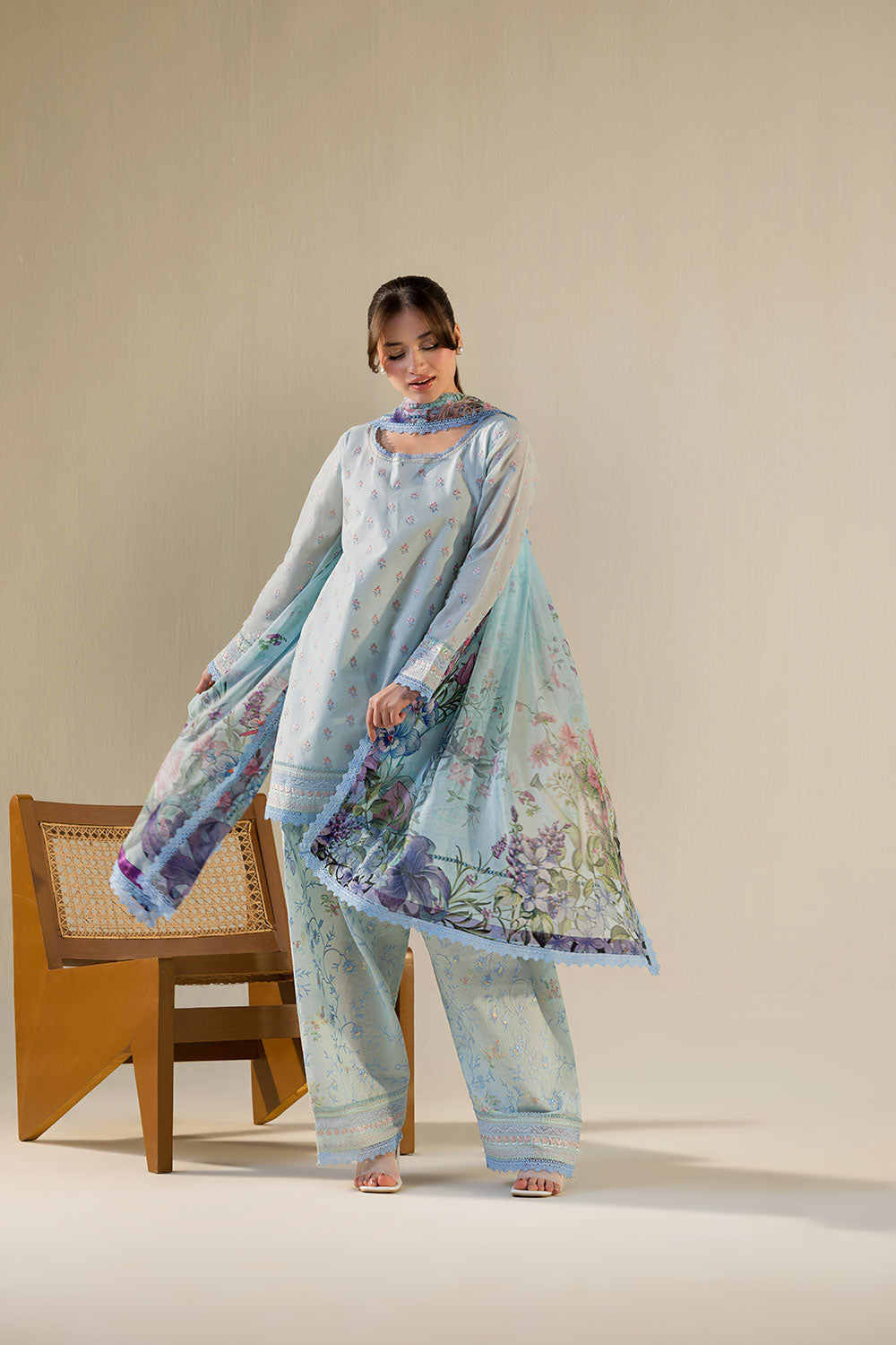 Design 10B Vital 2026 Unstitched