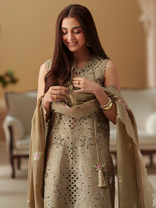 D-113-A | 3 PC Luxury Lawn
