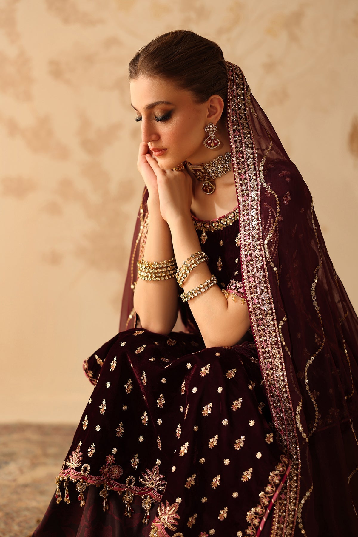 EMBROIDERED VELVET UF-4313