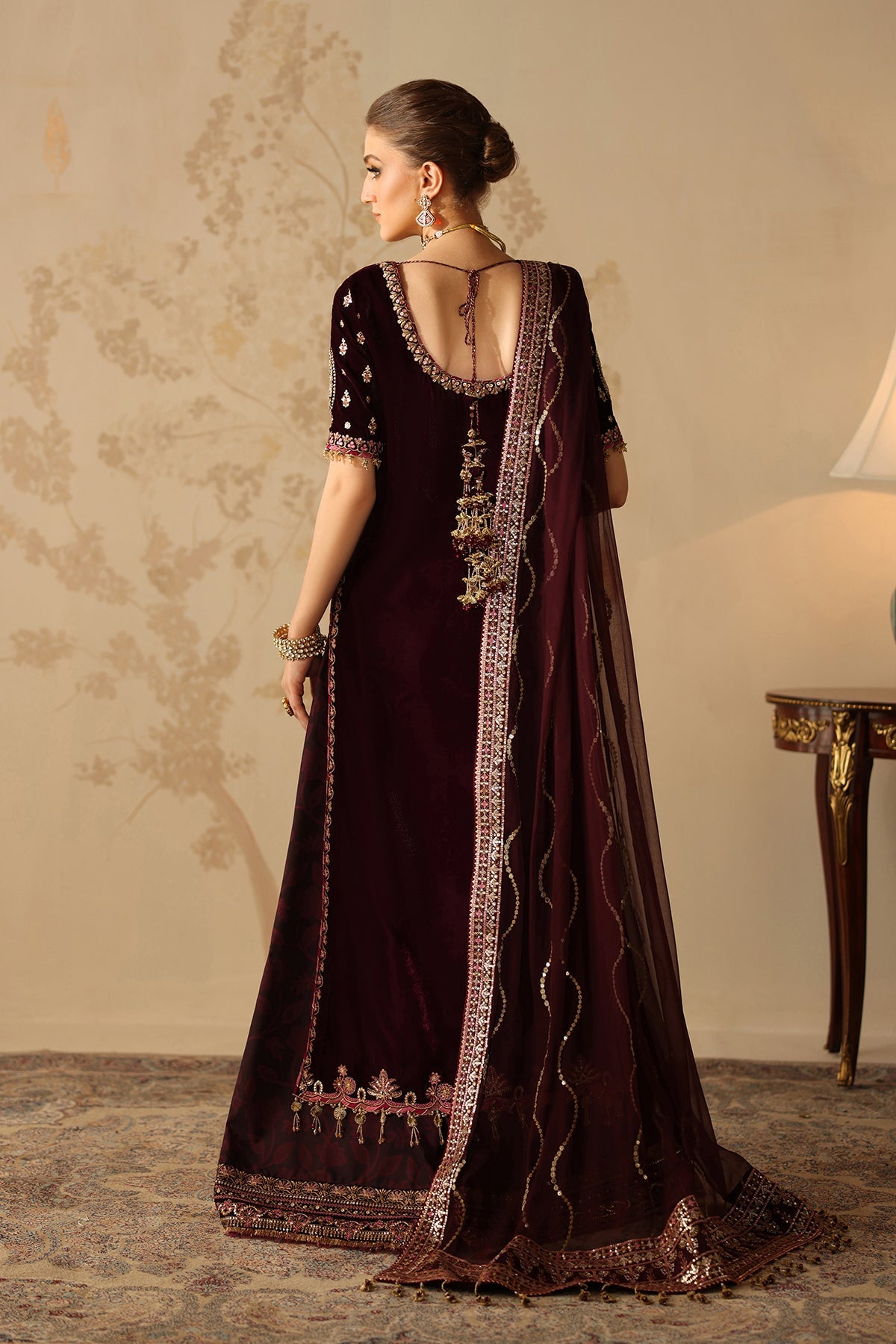 EMBROIDERED VELVET UF-4313