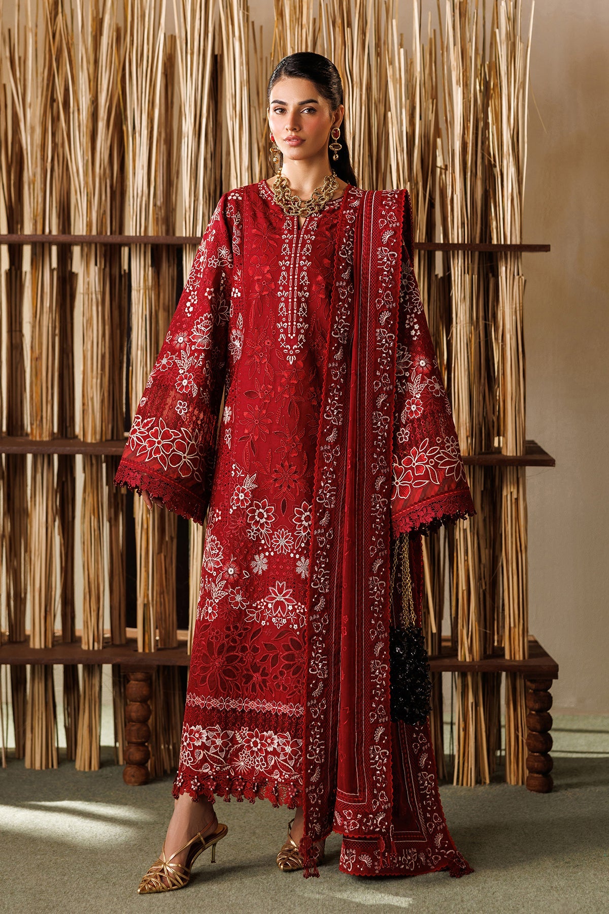 EMBROIDERED LAWN EL26-D05 UNSTITCHED
