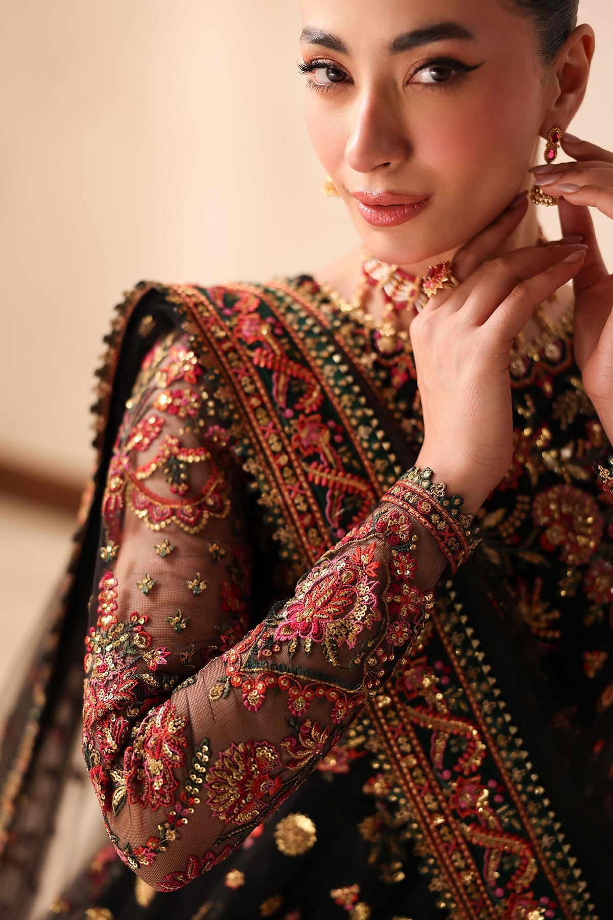 EMBROIDERED NET SF-4492