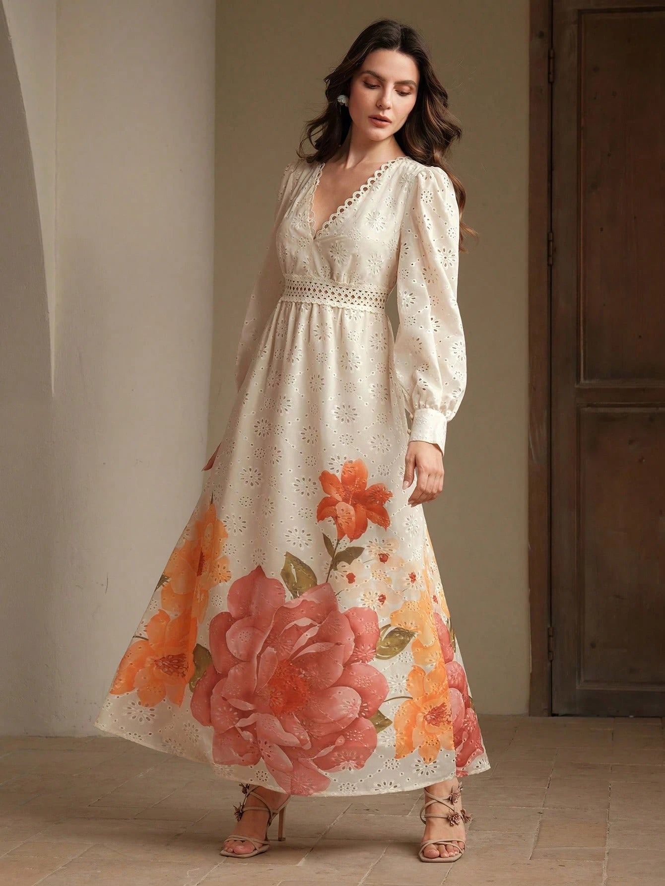 Floral Pattern Cutout Waist Embroidered Dress