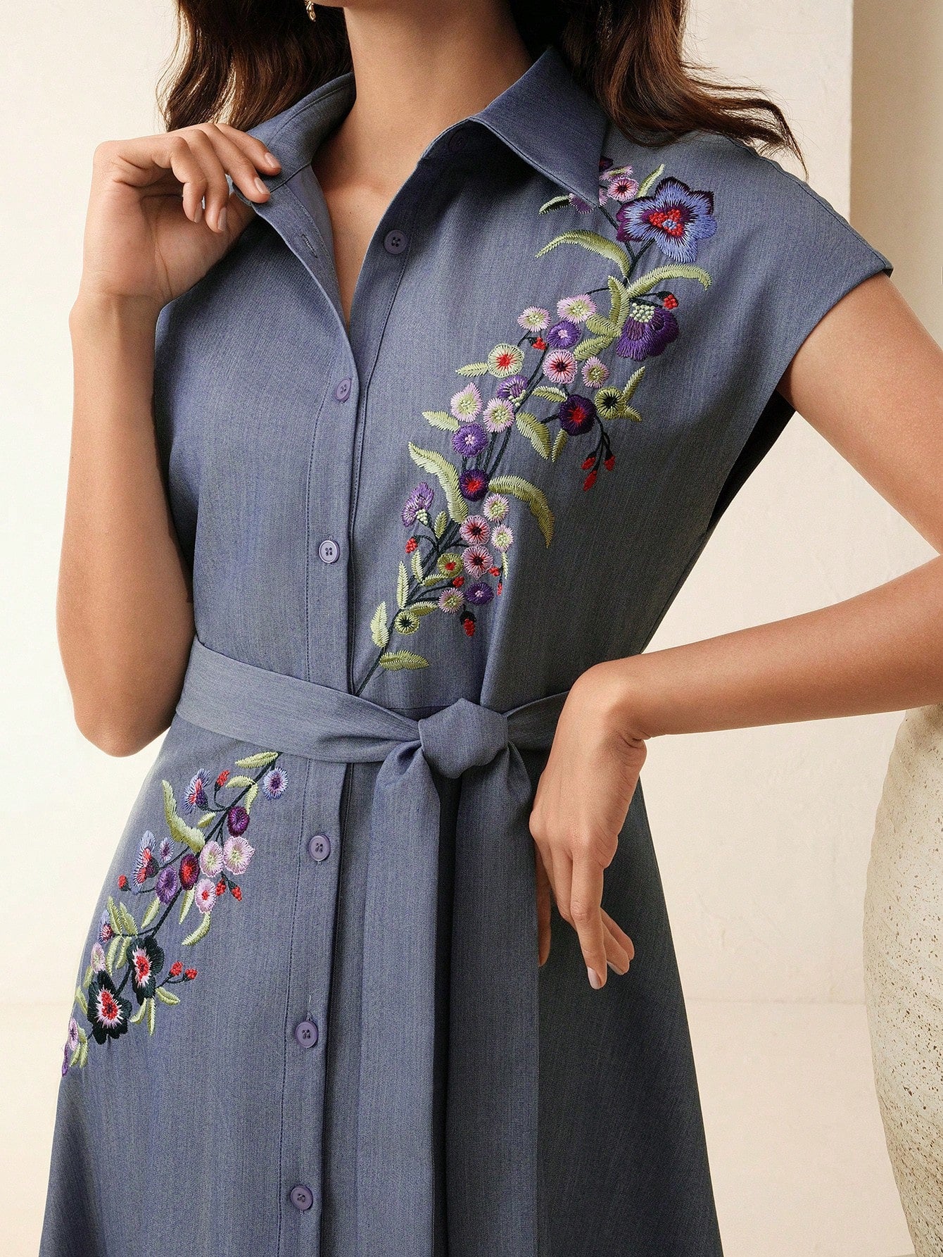 Open-Front Sleeveless Embroidery Floral Dress With Belt