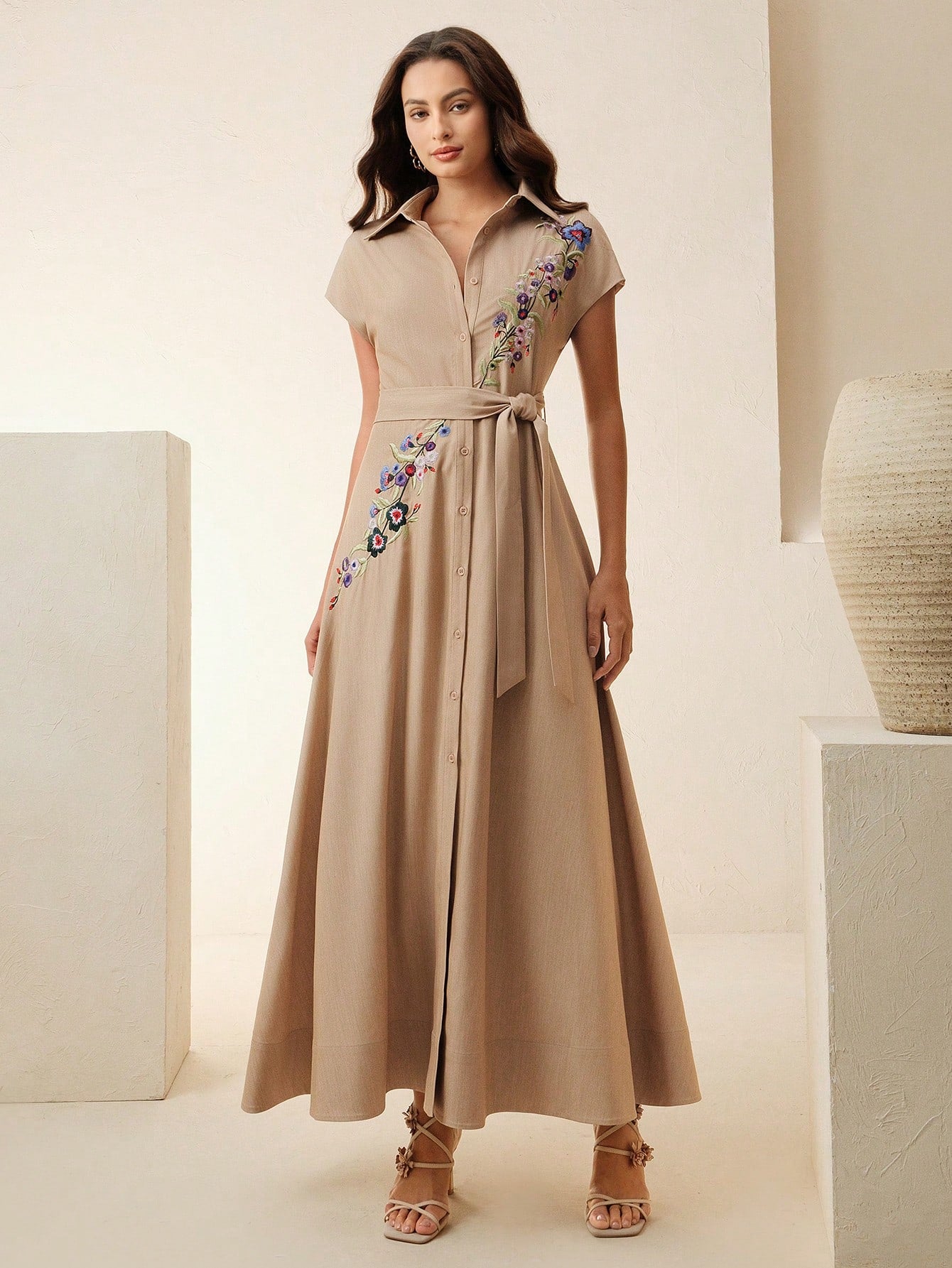 Open-Front Sleeveless Embroidery Floral Dress With Belt