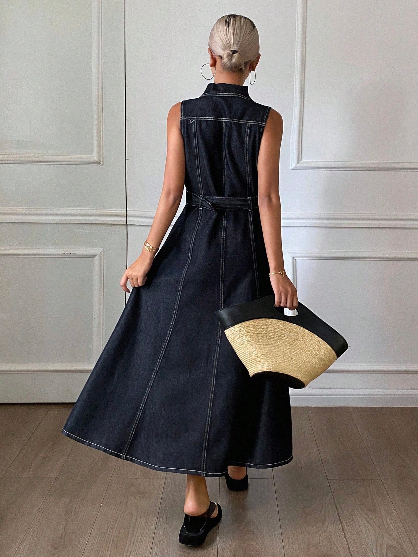 Women's Casual Sleeveless Cinched Waist A-Line Dress