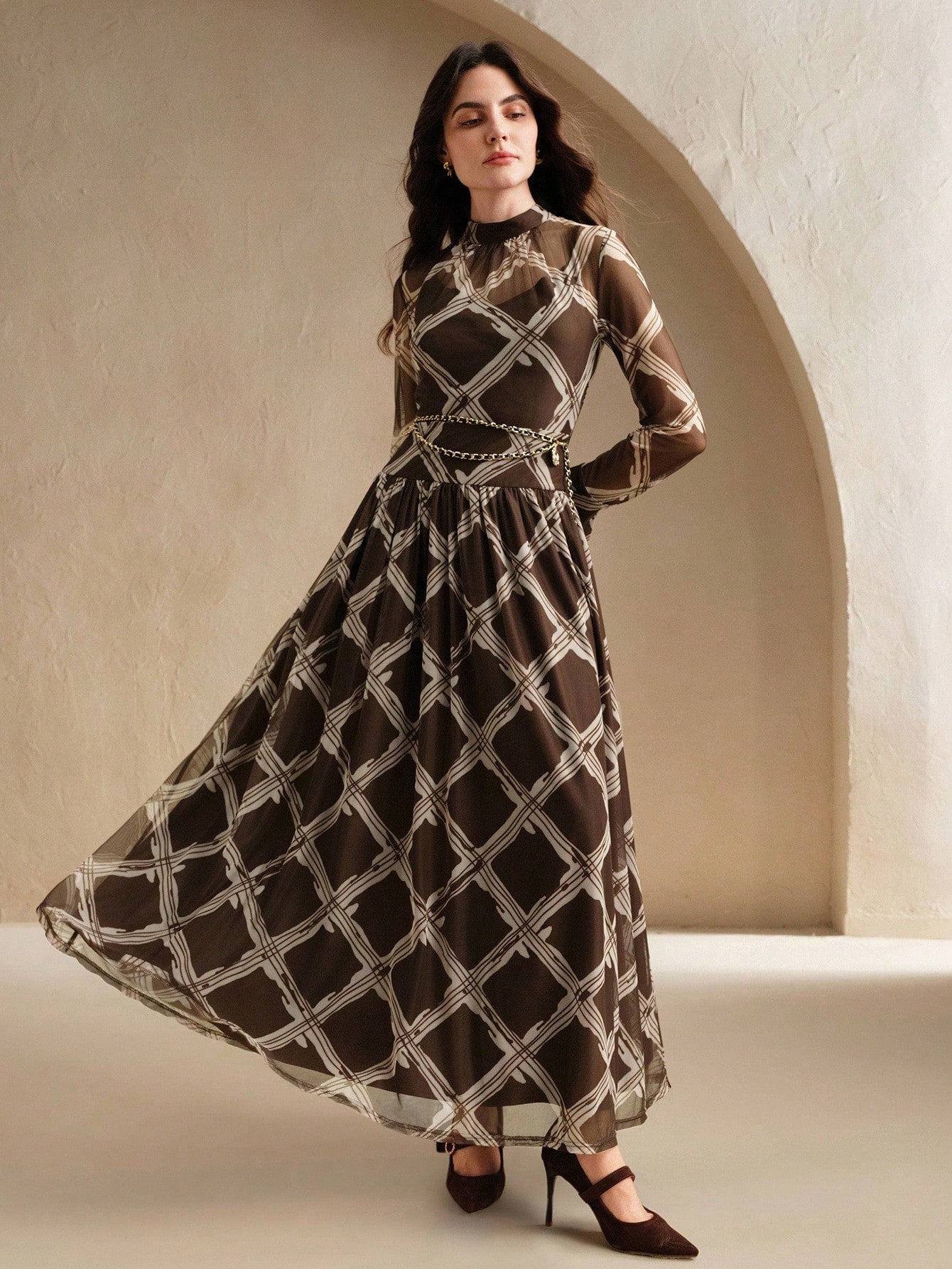 Brown Waist Cinched Graphic Print Flared Dress With Belt