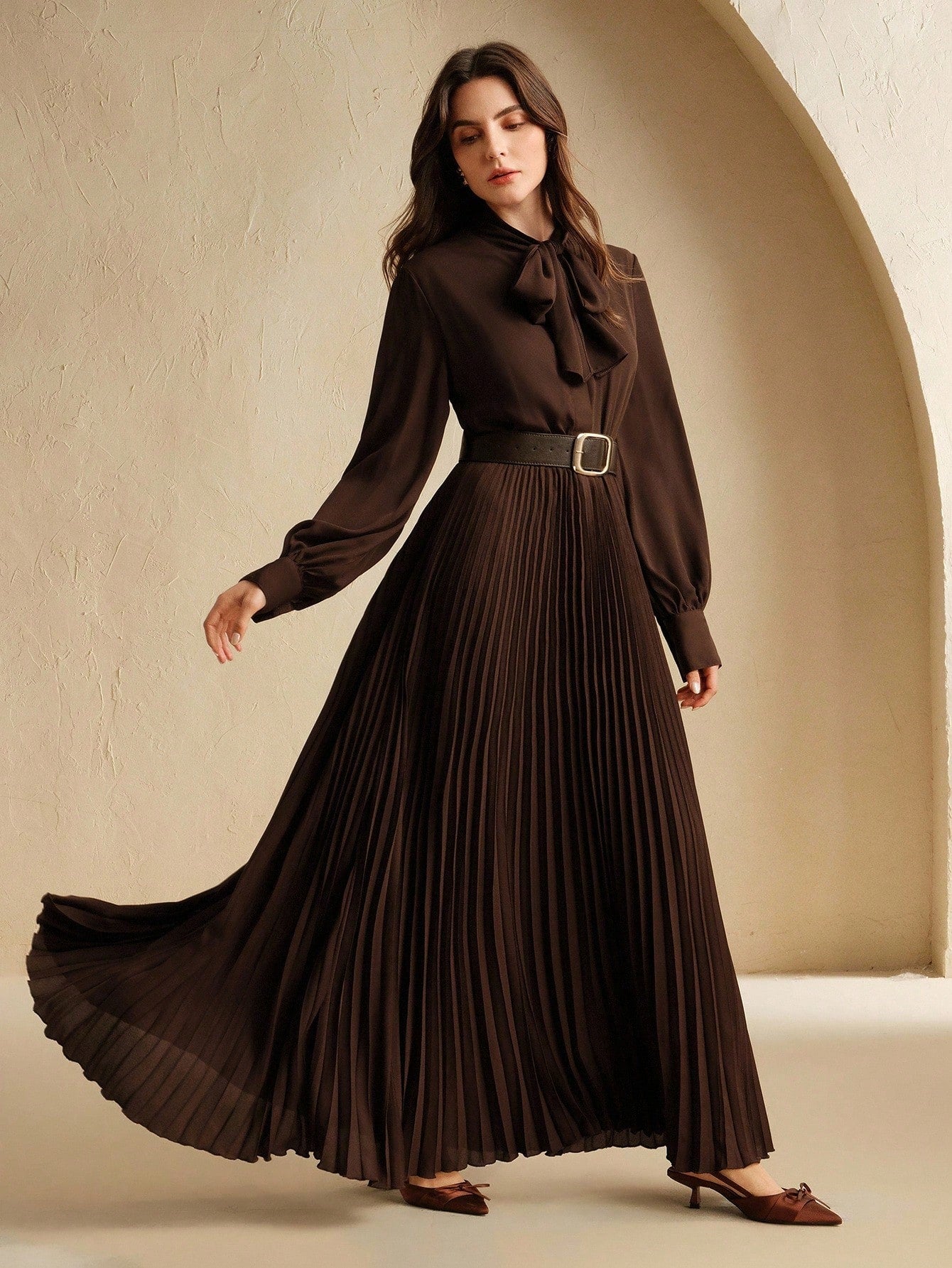 Silk Pleated Flowy Collar Long Sleeve Mid-Length Dress
