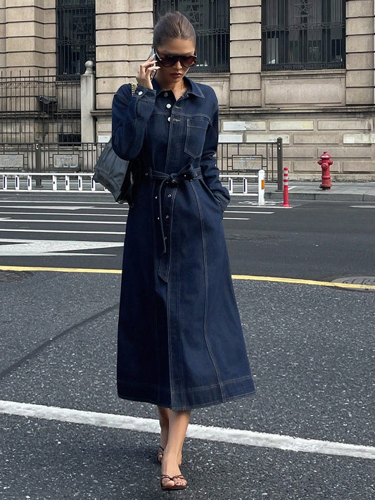 Women's Collared Long Sleeve Waist Cinched Denim Dress