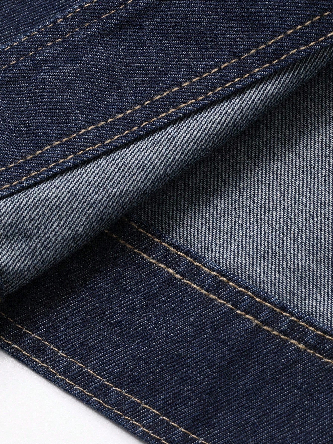 Women's Collared Long Sleeve Waist Cinched Denim Dress