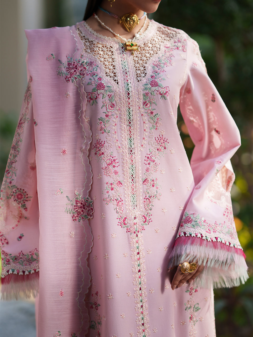 176-B | 3 PC Lawn Stitched
