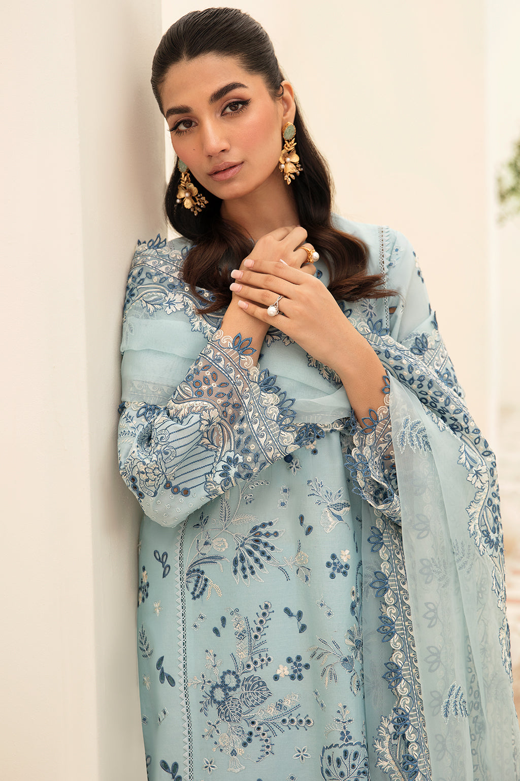 POWDER BLUE