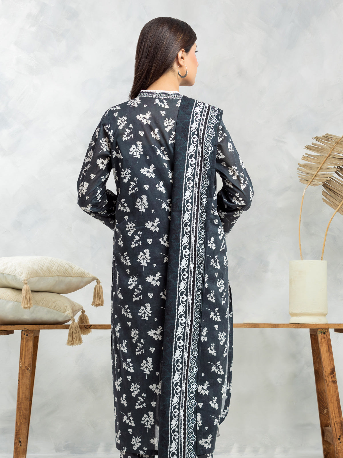 Black Printed Lawn 3 Piece