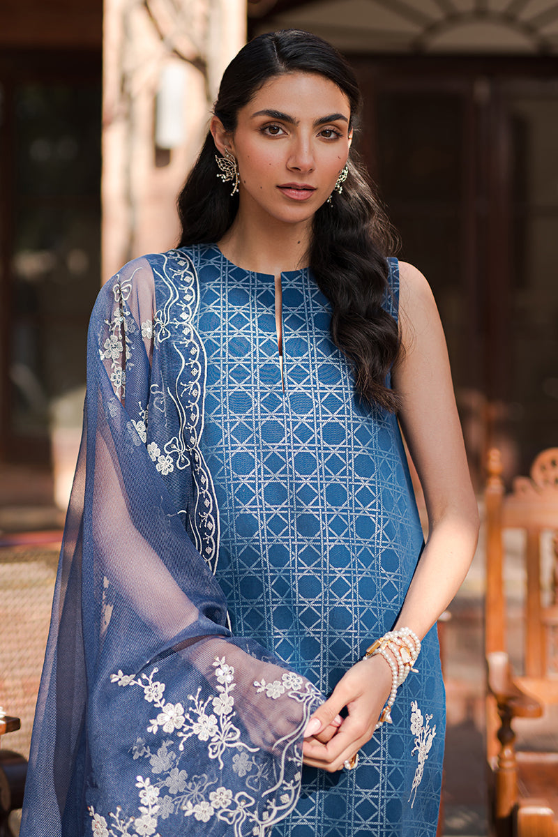 ANTIQUE ROYAL-3 PIECE