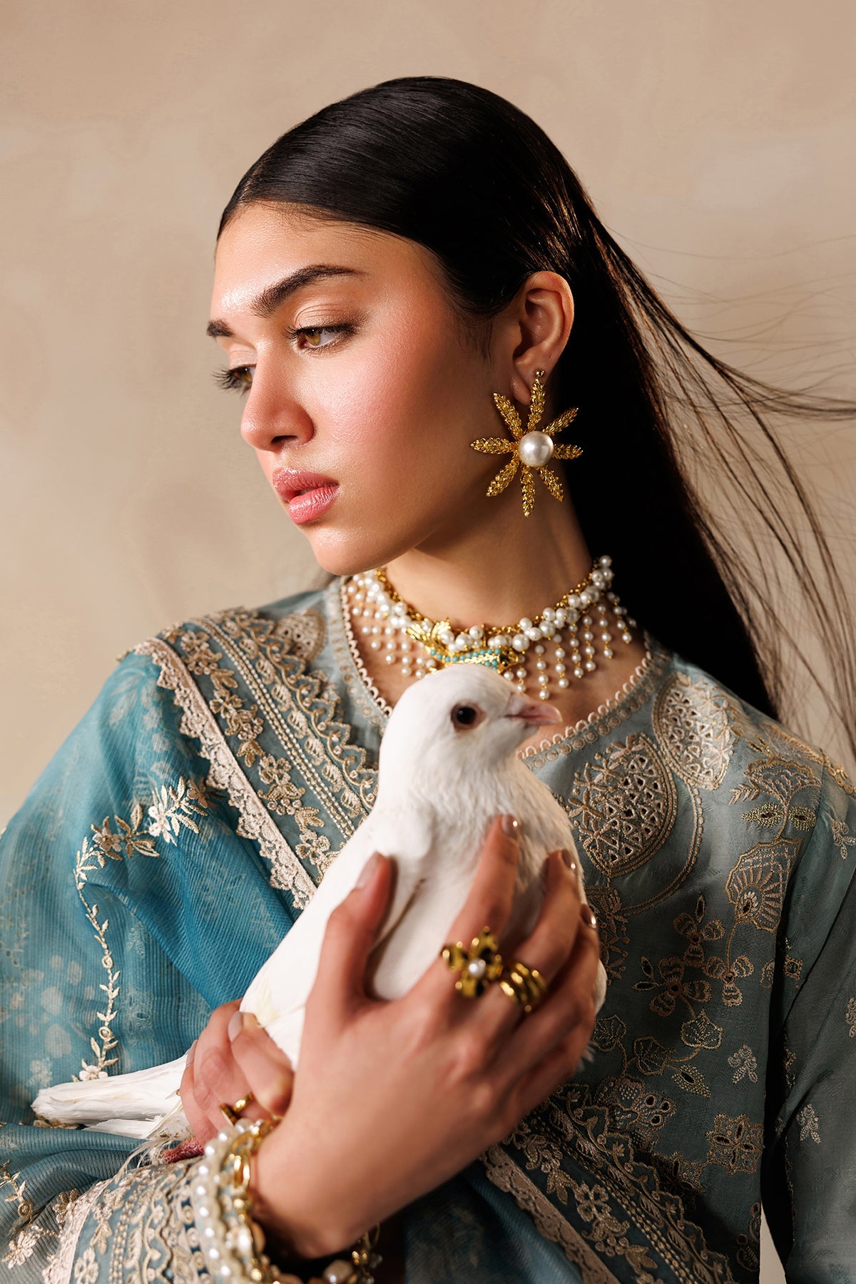 EMBROIDERED LAWN EL26-D01 UNSTITCHED