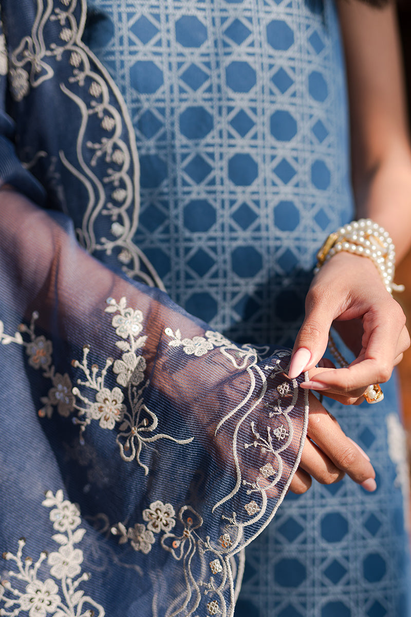 ANTIQUE ROYAL-3 PIECE