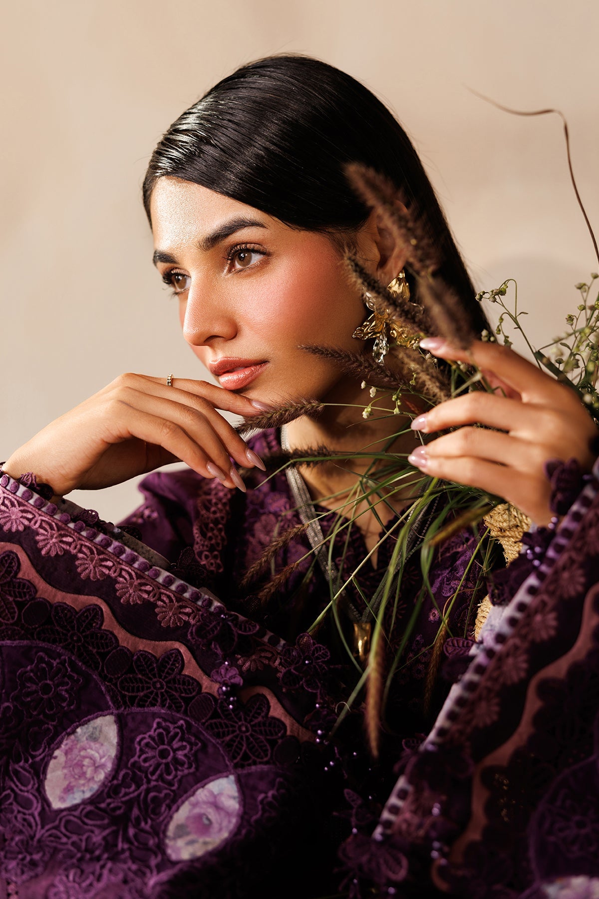 EMBROIDERED LAWN EL26-D02 UNSTITCHED